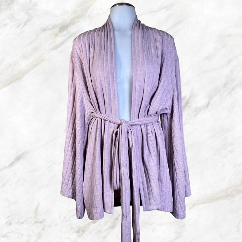 Lovers and Friends Jay Robe - Blush - Picture 2 of 11